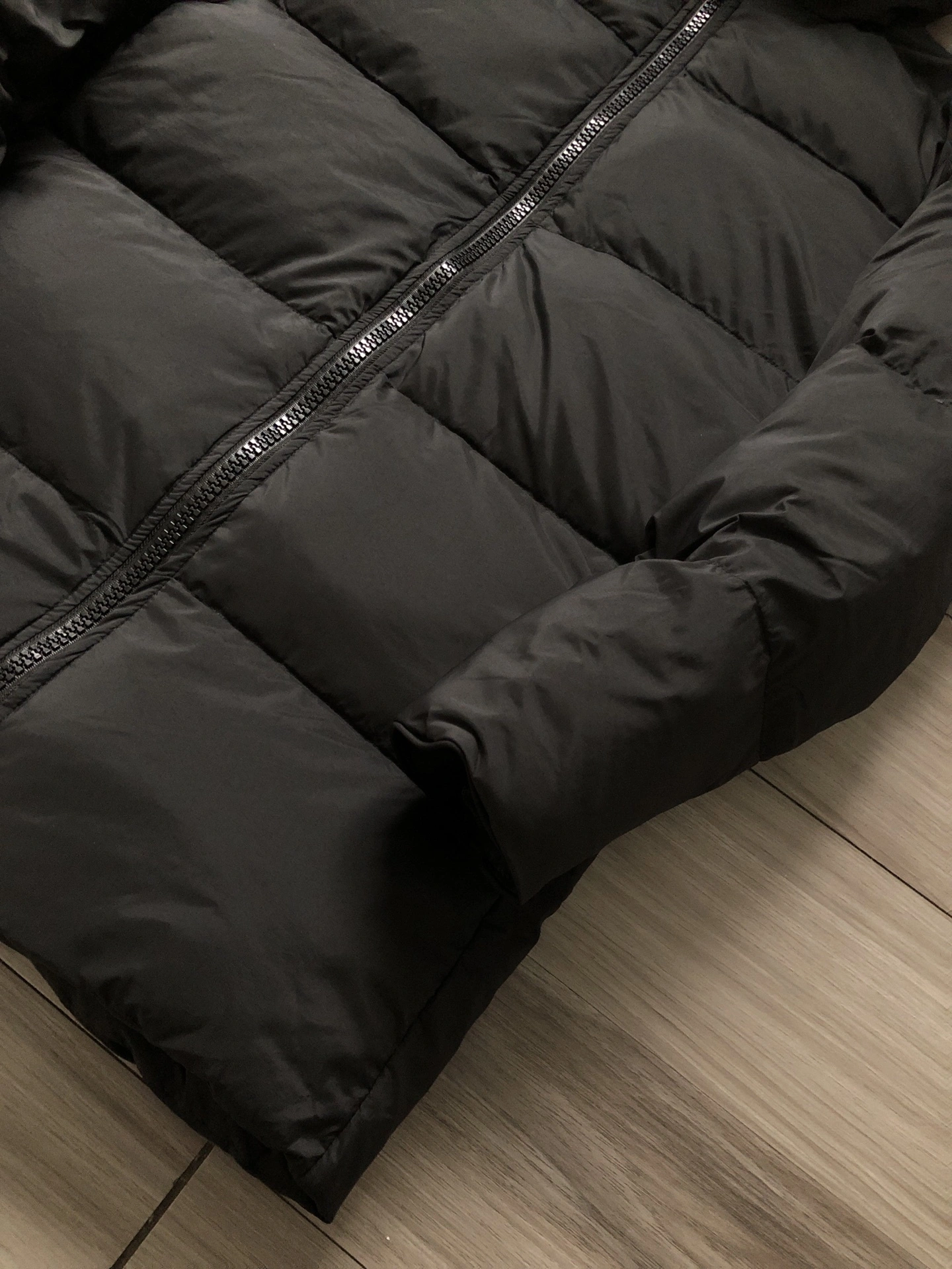 wg.luxury- 6oos5 LAWRENCE PUFFER Everett Down jacket 90 white duck down embroidery 2colour item:E-F524J3004-2